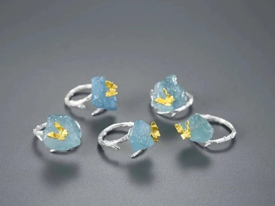 Anel ajustável borboleta com Prata 925 e água marinha - Folhado ouro 18K