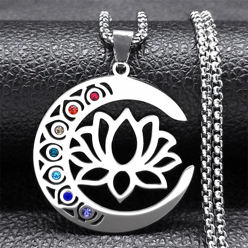 Colar pingente flor de lótus e lua 7 chakras - Cuidarte Integral